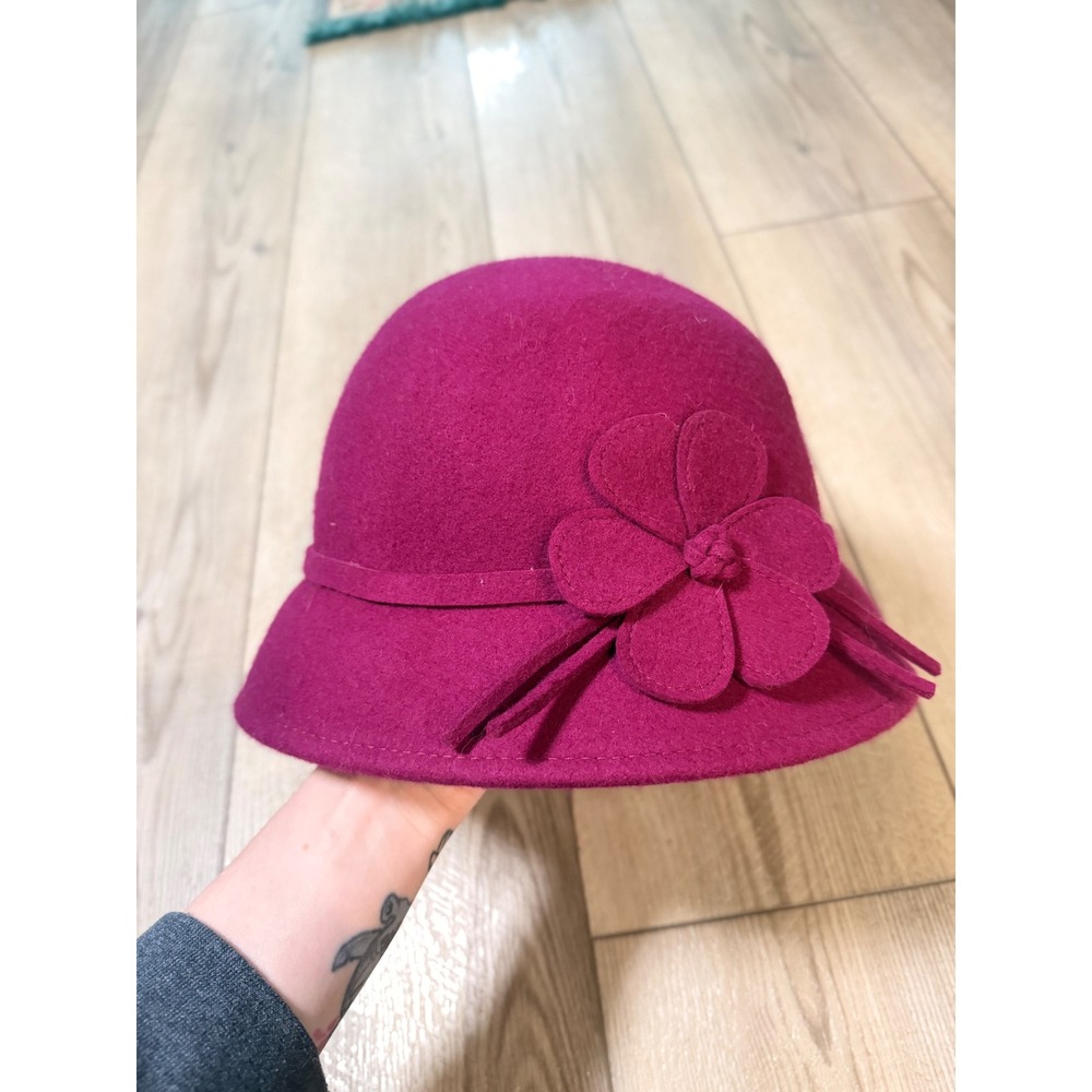 Vintage Magenta 100% Wool Cloche Hat Floral Accent Pink Flapper Style RN 17730